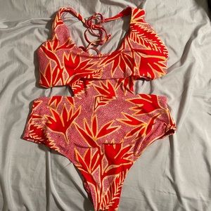 Super cute Aerie one piece swimsuit, Never worn, only tried on once!